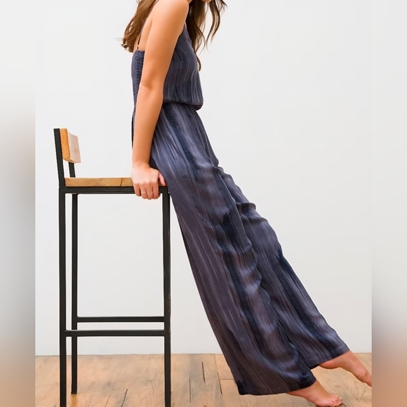 Soma Weekend Rayon Romper / Jumpsuit with built in Removable pad bra Sz MED - Picture 2 of 10